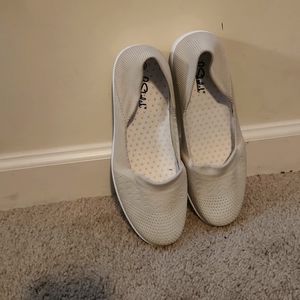 La Sheelah gently used shoe. Like New